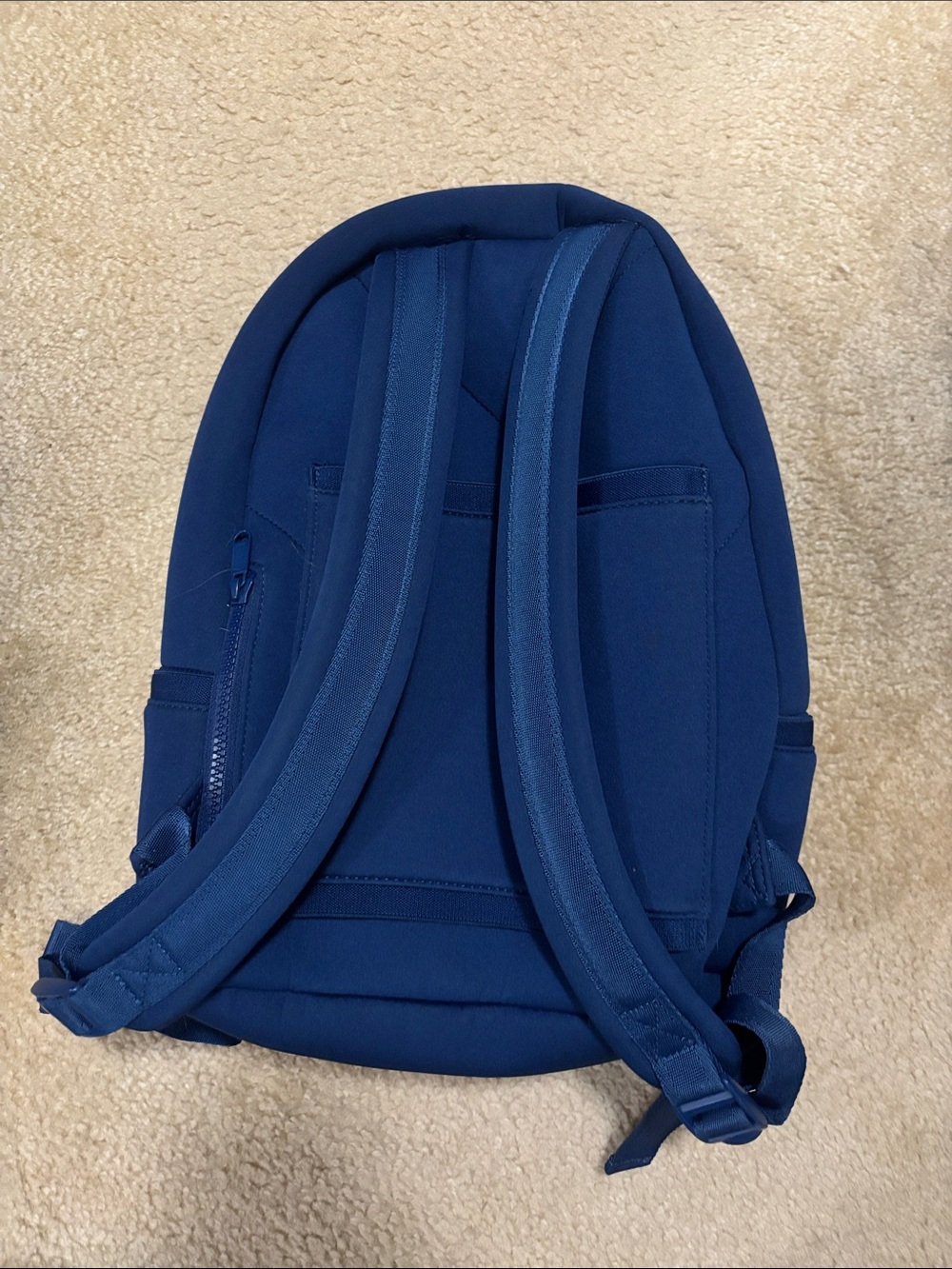Quince All-Day Neoprene Backpack - Picture 2 of 5